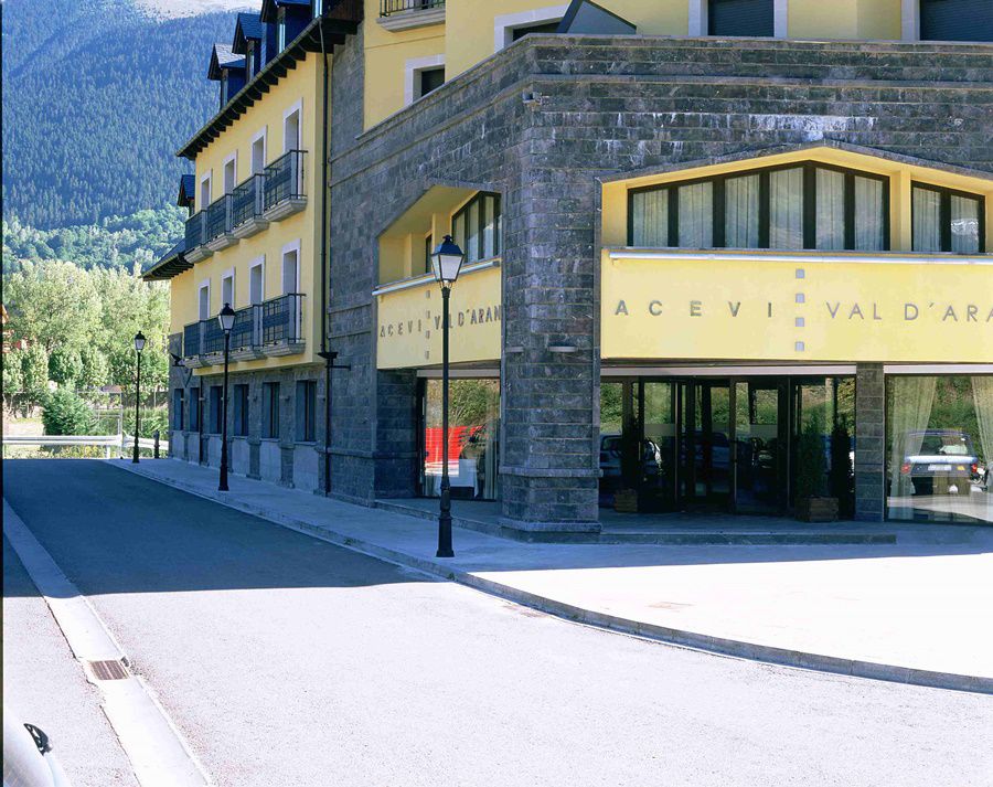 וויאלהה Hotel Spa Acevi Val D'Aran מראה חיצוני תמונה