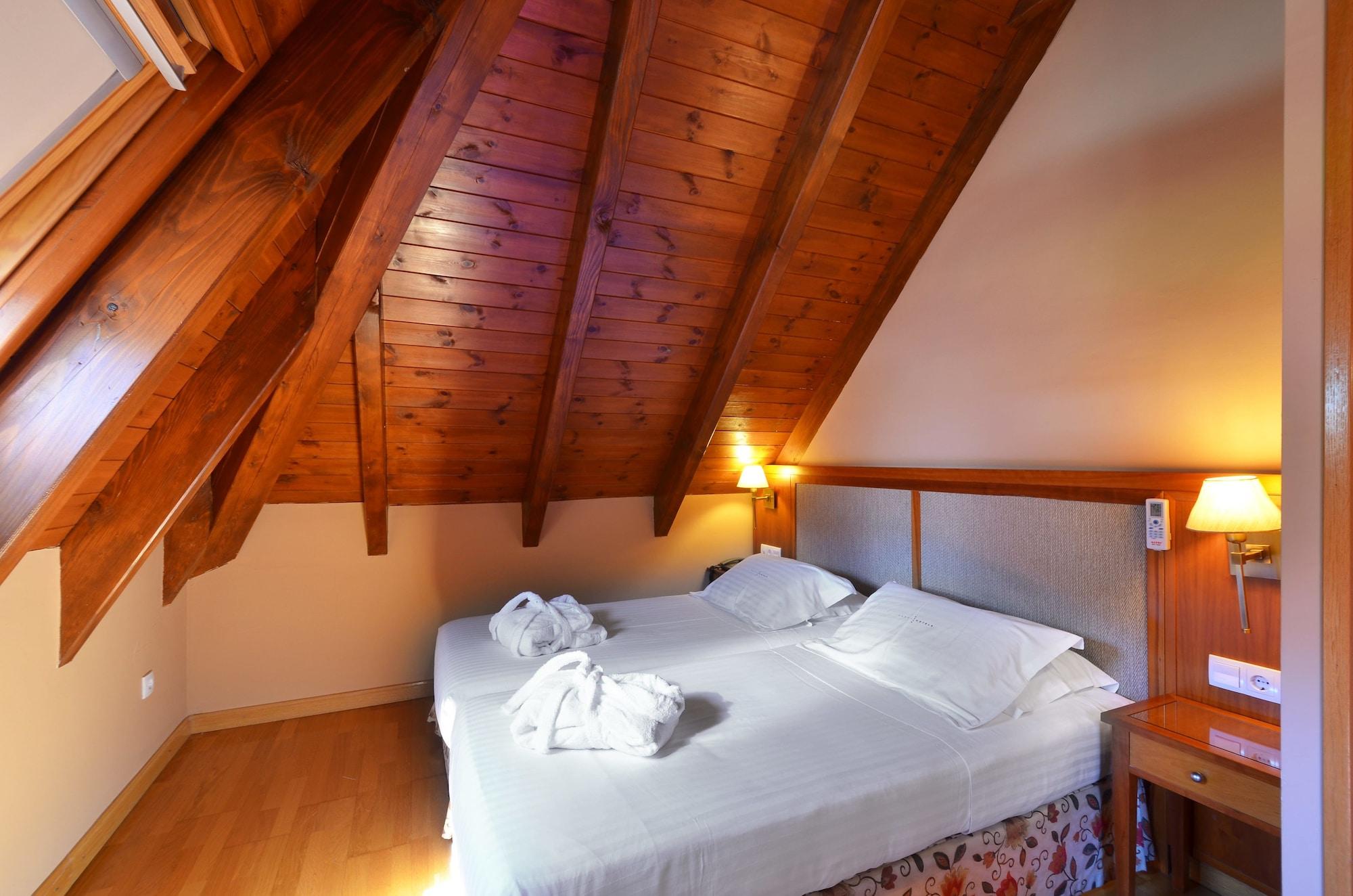 וויאלהה Hotel Spa Acevi Val D'Aran מראה חיצוני תמונה
