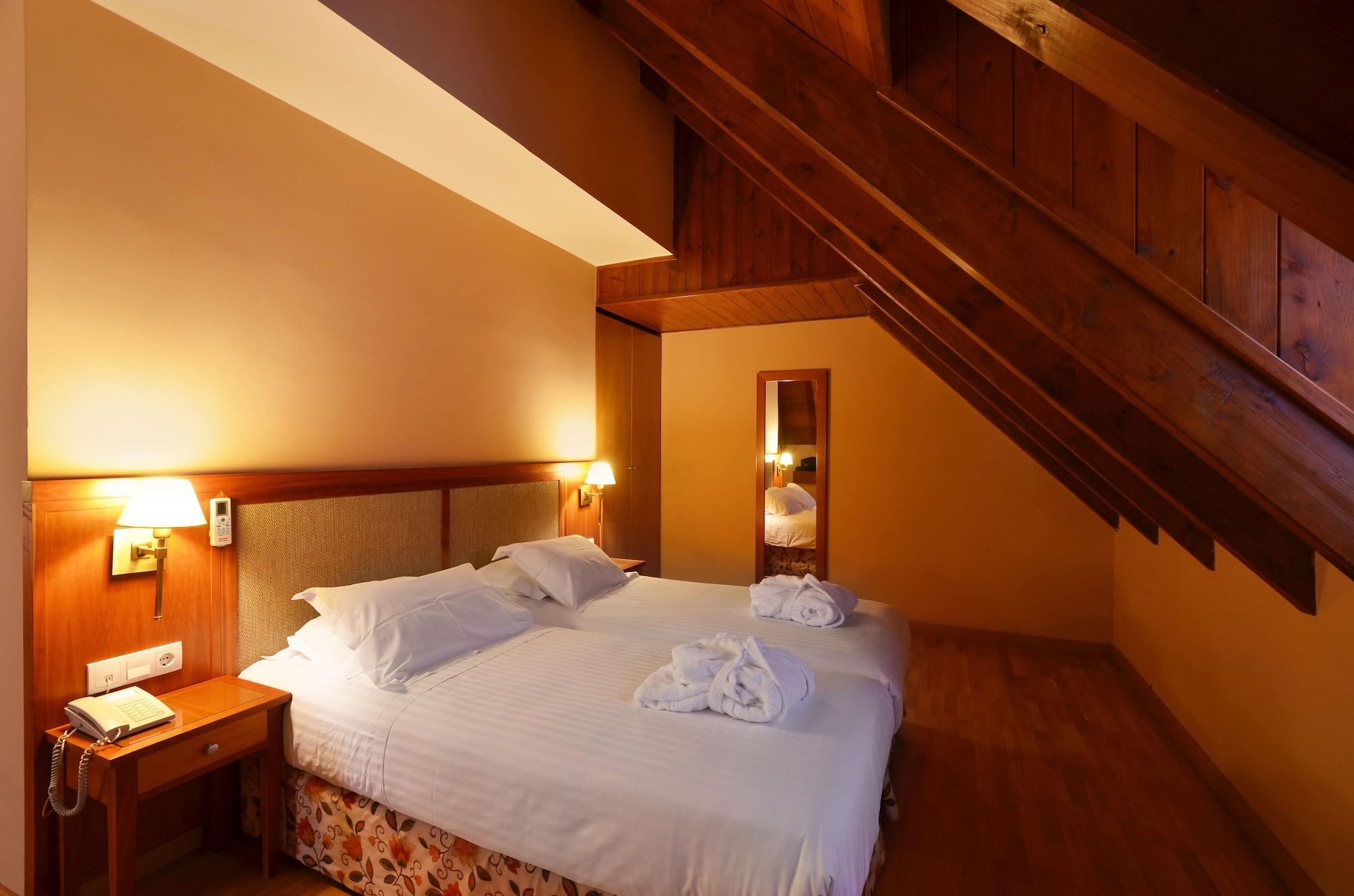 וויאלהה Hotel Spa Acevi Val D'Aran מראה חיצוני תמונה