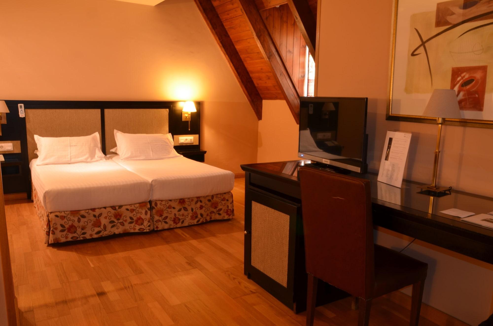 וויאלהה Hotel Spa Acevi Val D'Aran מראה חיצוני תמונה