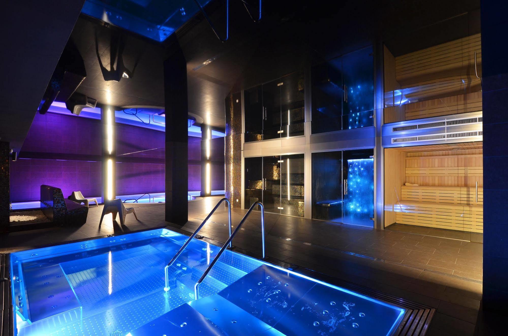 וויאלהה Hotel Spa Acevi Val D'Aran מראה חיצוני תמונה